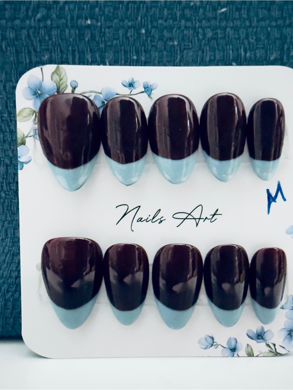 Nails Art Two-Tone Press-On Nail Set in Dark Brown and Light Blue